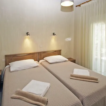 ゲストハウス Funbeach 3*